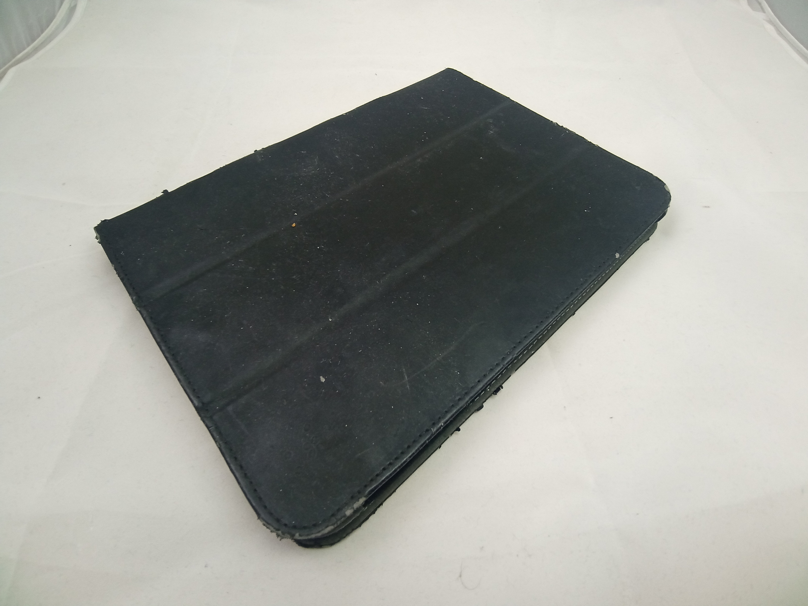 Produktbild von Samsung Galaxy Tab 3 Tablet mit Schutzhülle