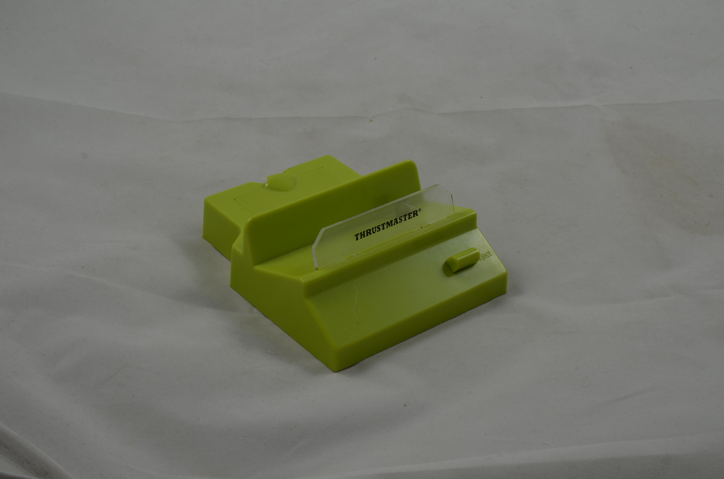 Produktbild von Nintendo DS Lite Ladehalterung in grün