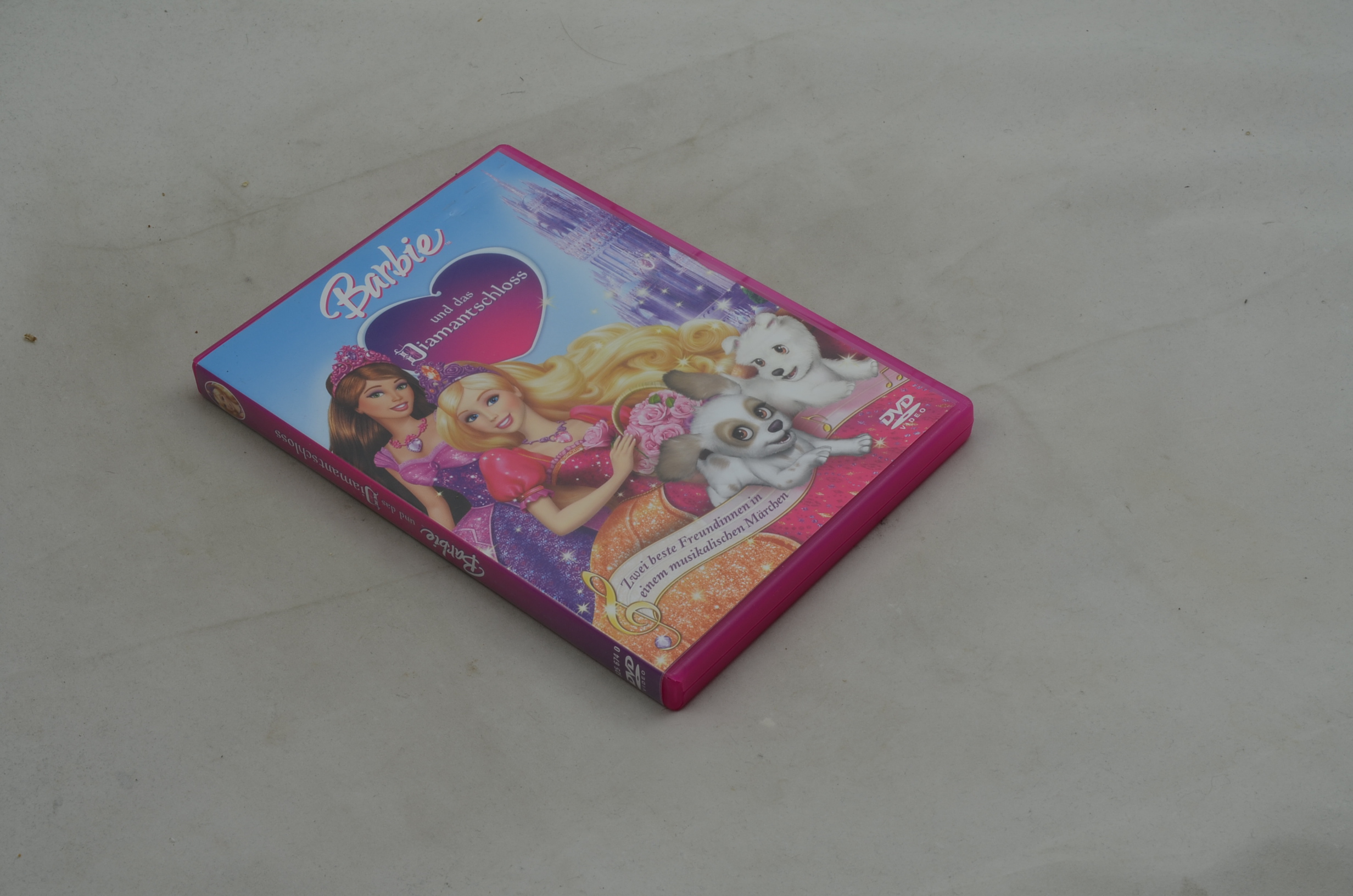 Produktbild von Barbie und das Diamantschloss DVD-Film