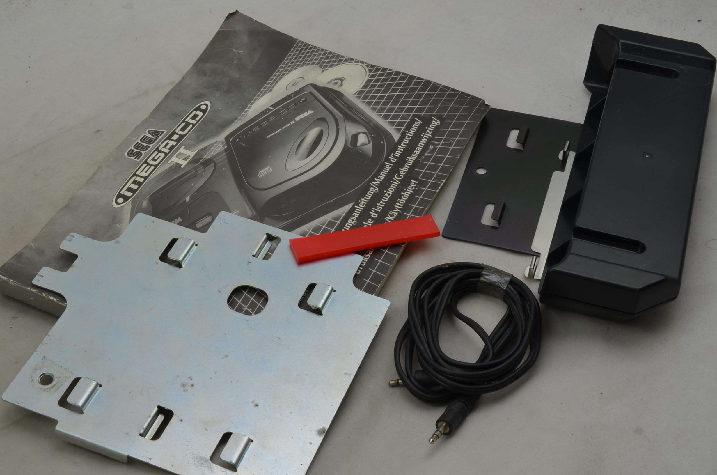 Produktbild von Sega Mega CD II Teile und Anleitung