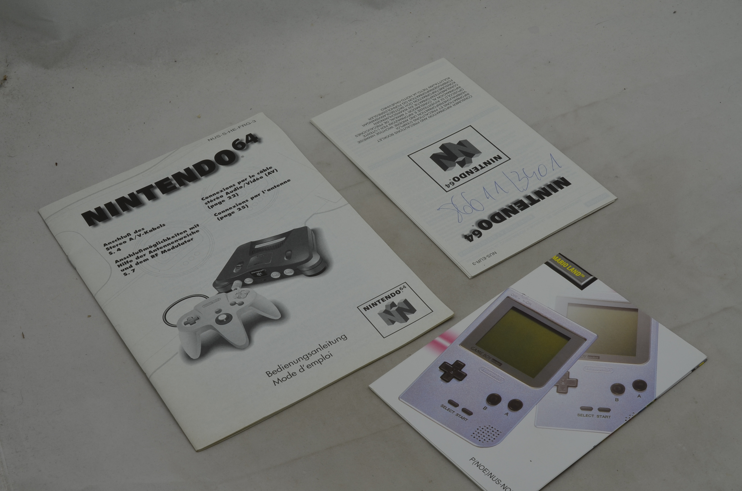Produktbild von N64 Bedienungsanleitung und sonstige Beiblätter