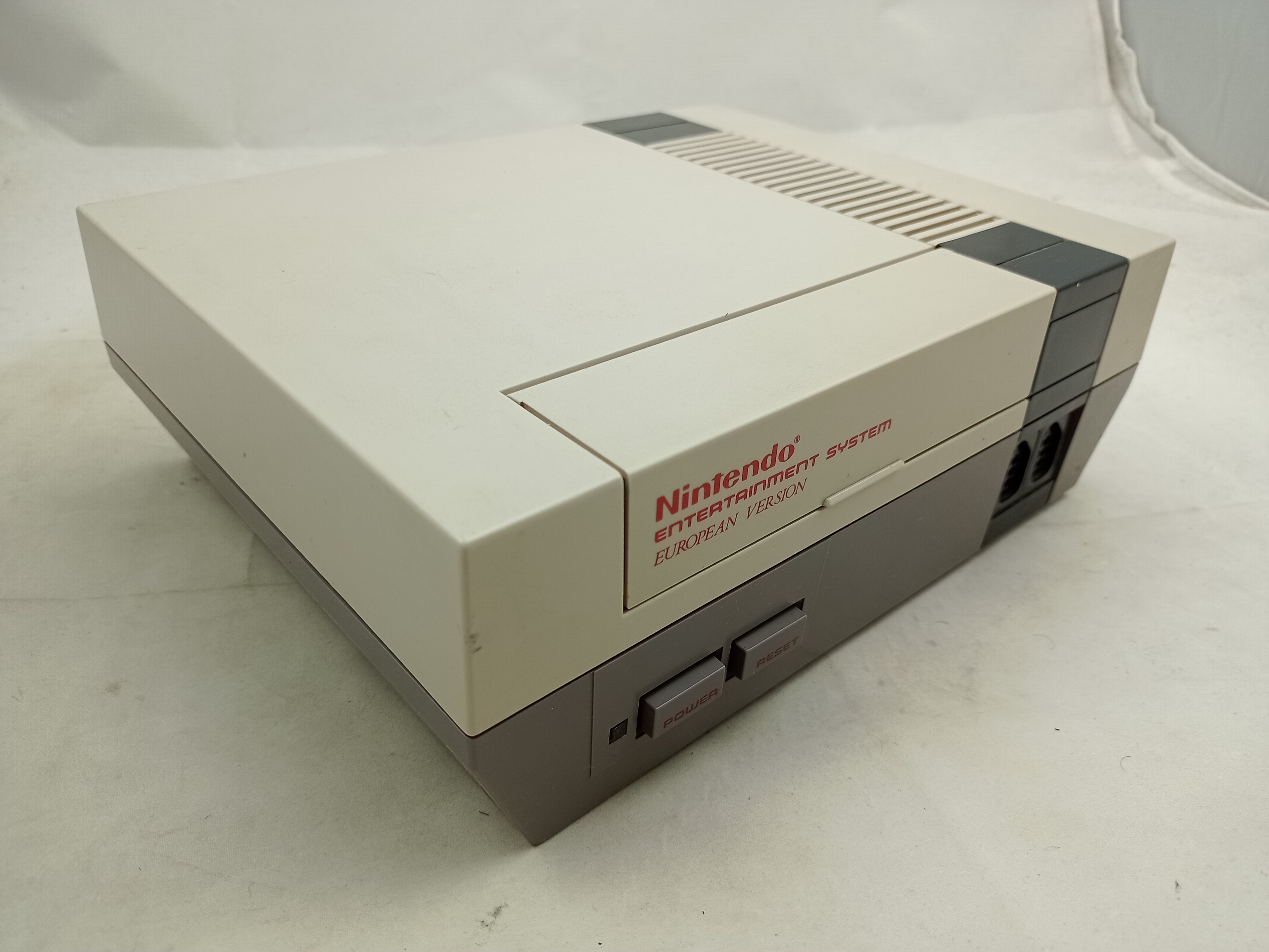 Produktbild von Nintendo NES Konsole Ersatzgerät
