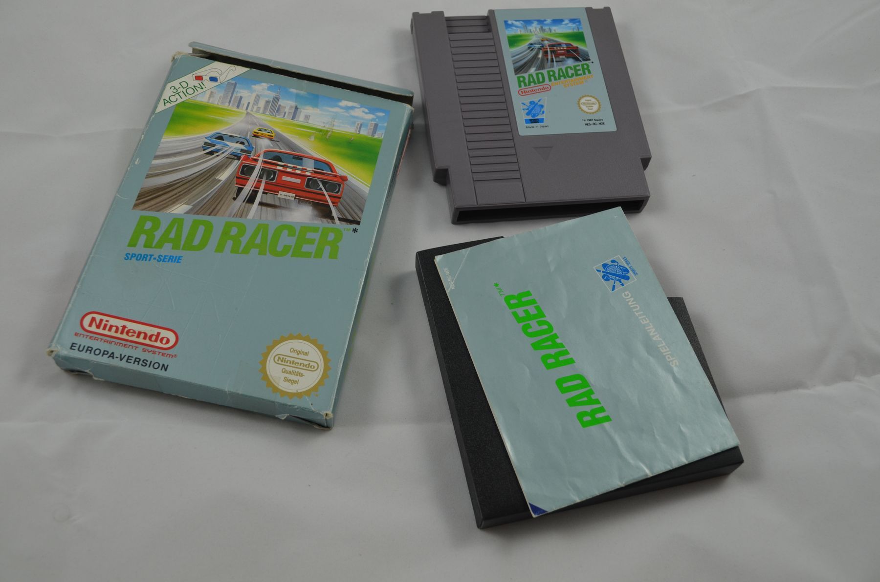 Produktbild von Rad Racer NES Spiel CIB
